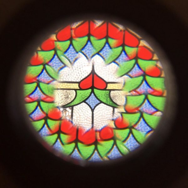 景色がキラキラに見える、かわいい万華鏡のご紹介です。