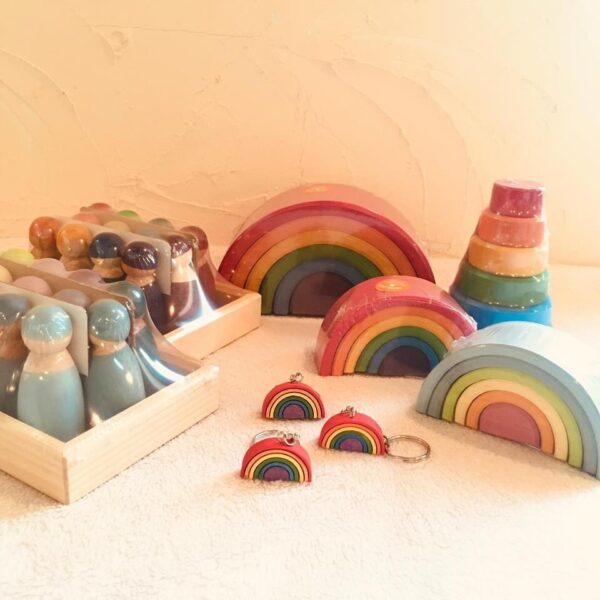 グリムス社の虹色シリーズが入荷しましたよ🌈